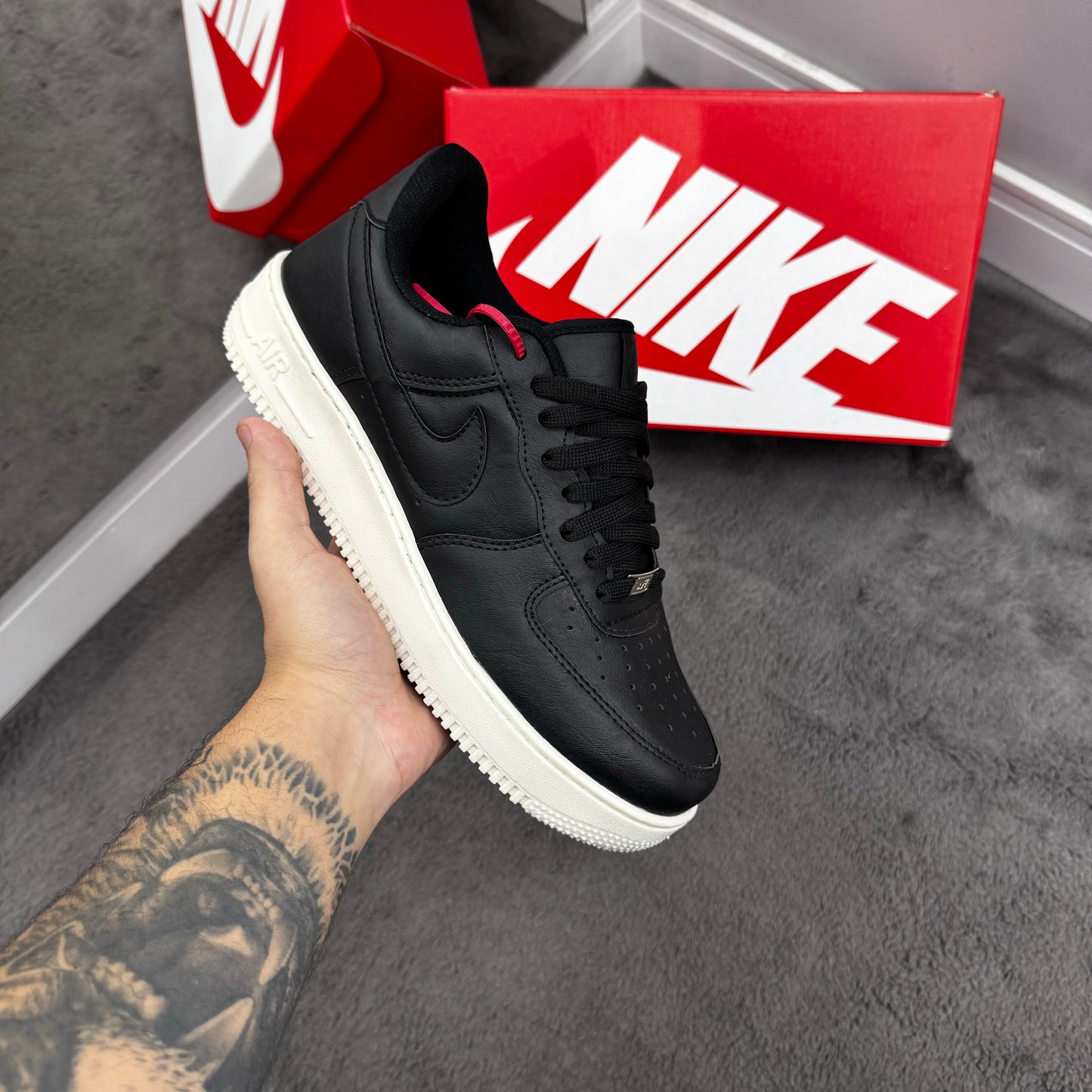 Force One Black