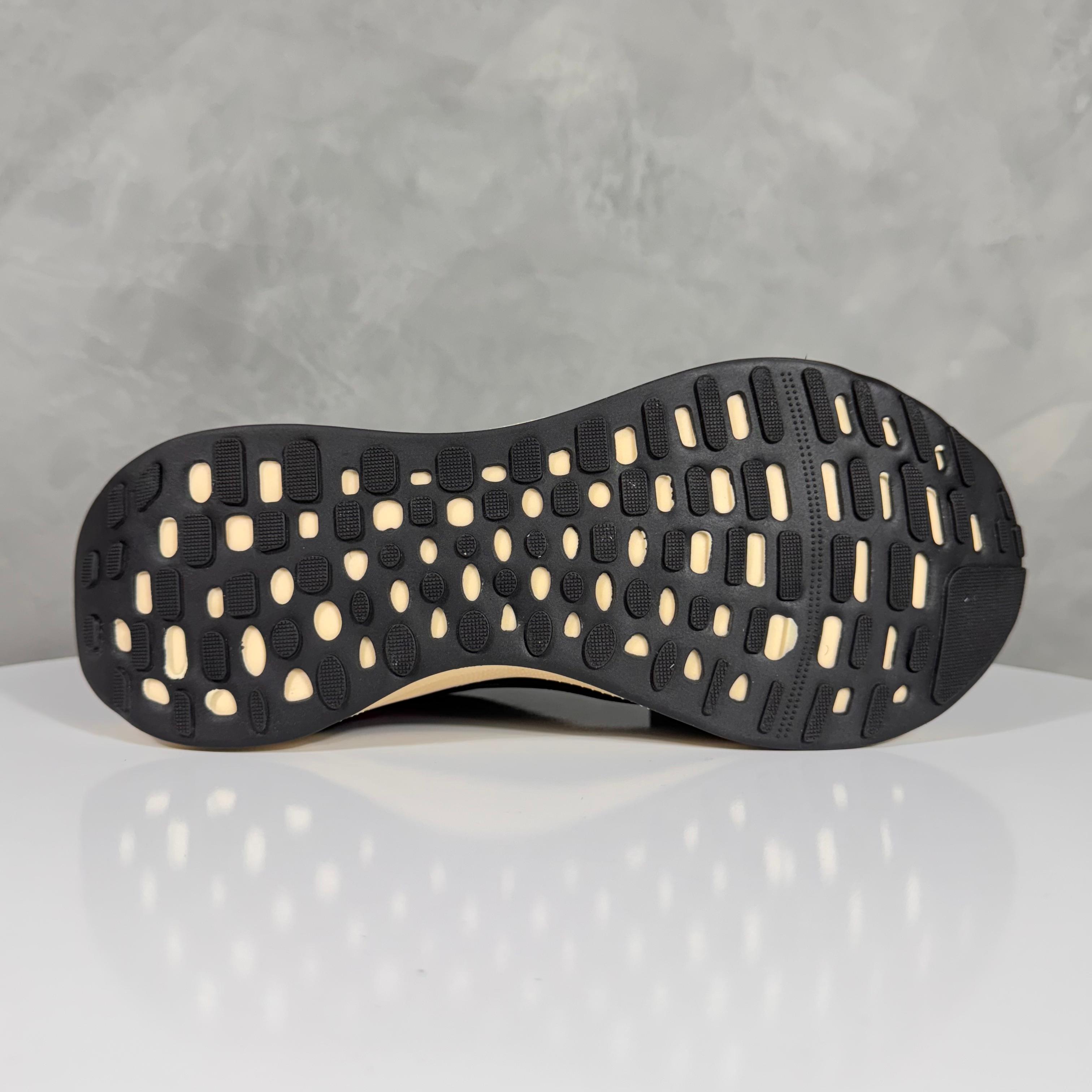 Tênis Unissex Adizero Boston 12