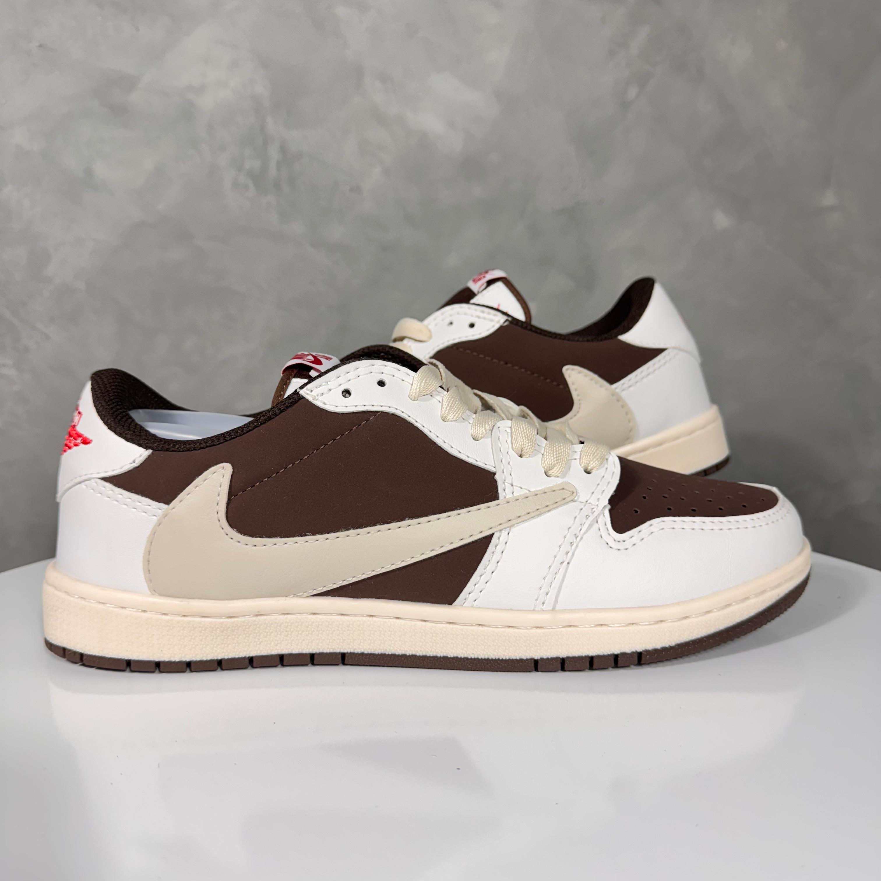 Tênis Masculino Travis Scott x Jordan Reverse Mocha Premium